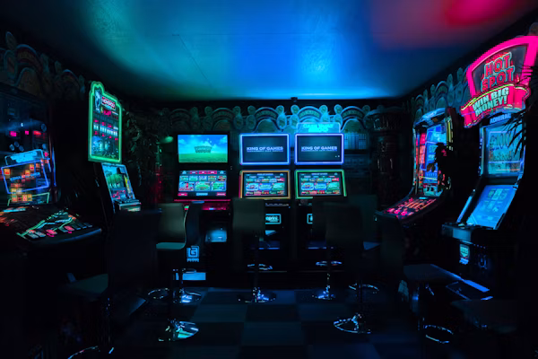 2048